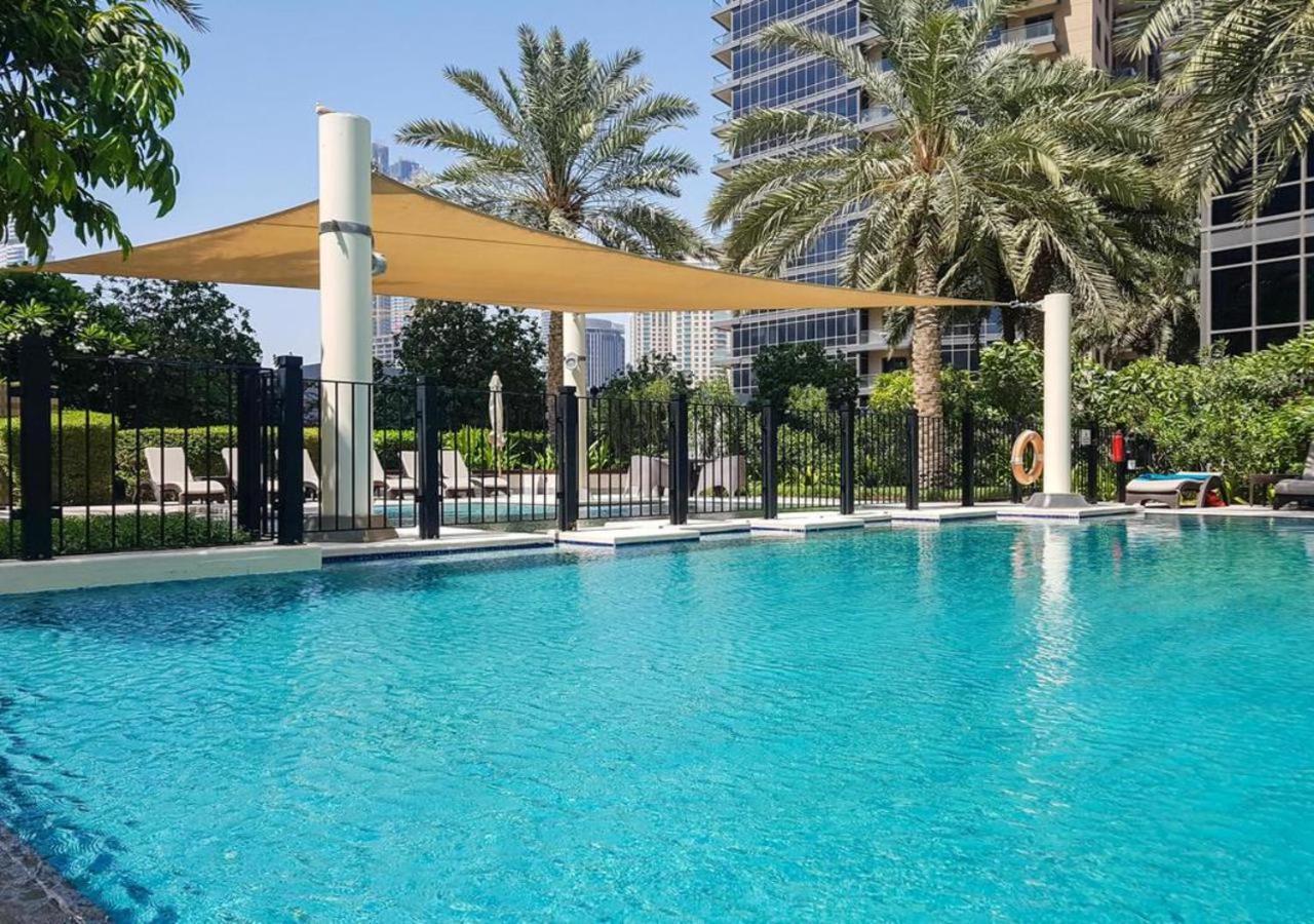 דובאי Nasma Luxury Stays - Fantastic Burj Khalifa View From This Fancy Condo מראה חיצוני תמונה