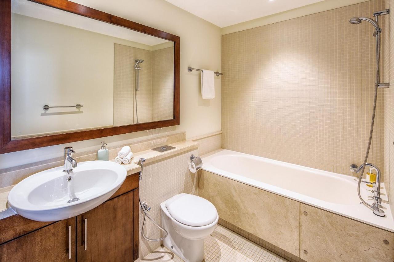 דובאי Nasma Luxury Stays - Fantastic Burj Khalifa View From This Fancy Condo מראה חיצוני תמונה